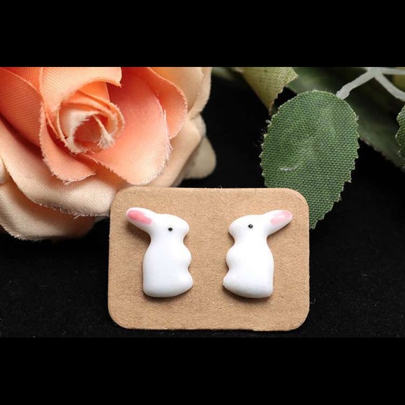 Ceramic white bunny rabbits Easter earrings gift - Picture 5 of 7